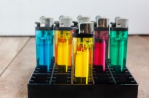 Imagen para la categoría ENCENDEDORES