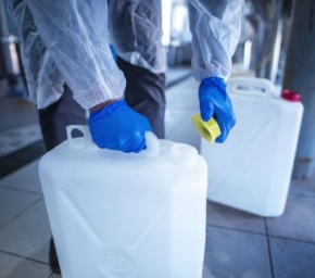 Imagen para la categoría LIMPIADORES Y DESENGRASANTES INDUSTRIALES